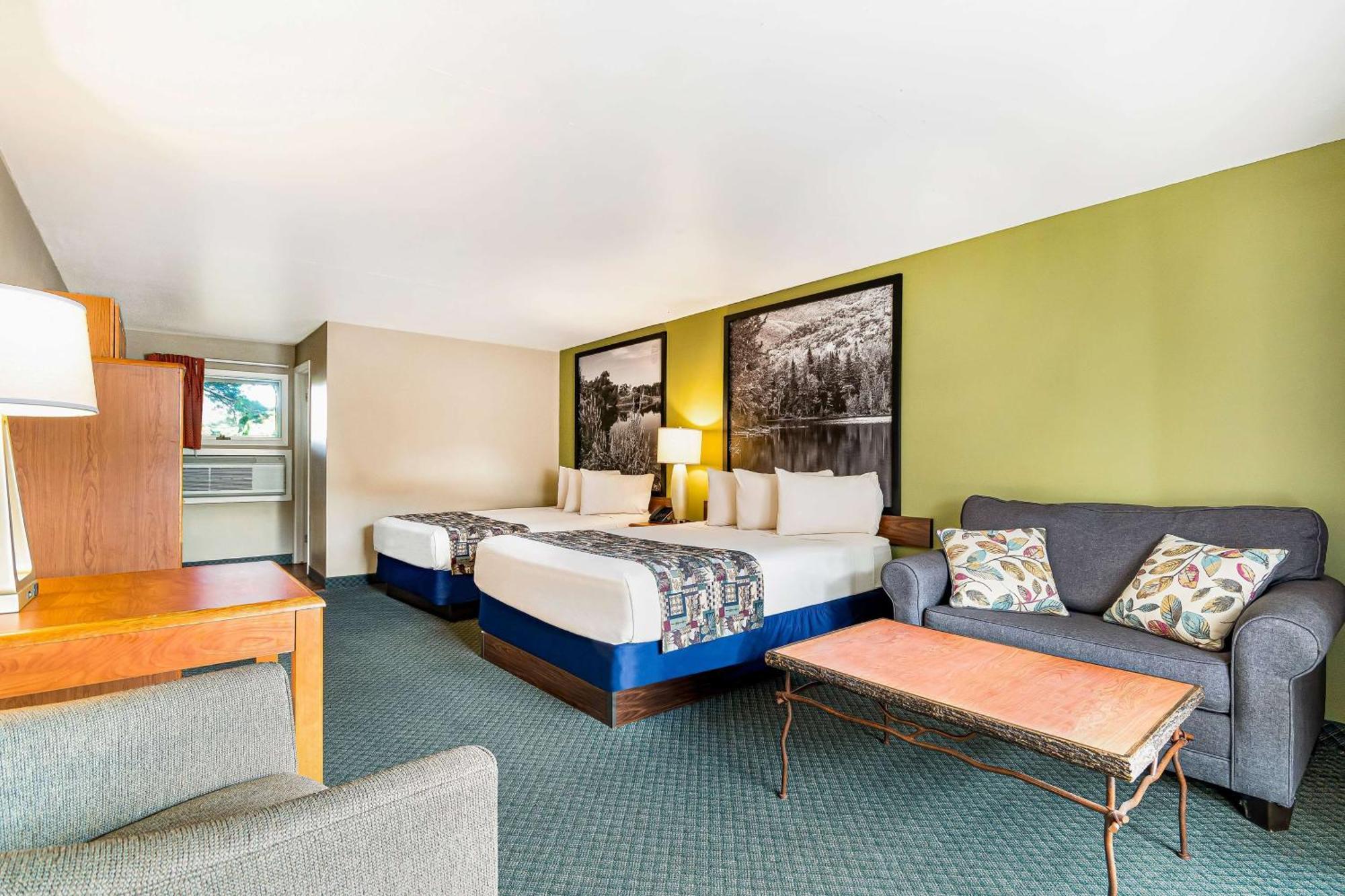 ซูเปอร์ 8 บาย วินด์แฮม เลคจอร์จ/ดาวน์ทาวน์ Hotel ภายนอก รูปภาพ