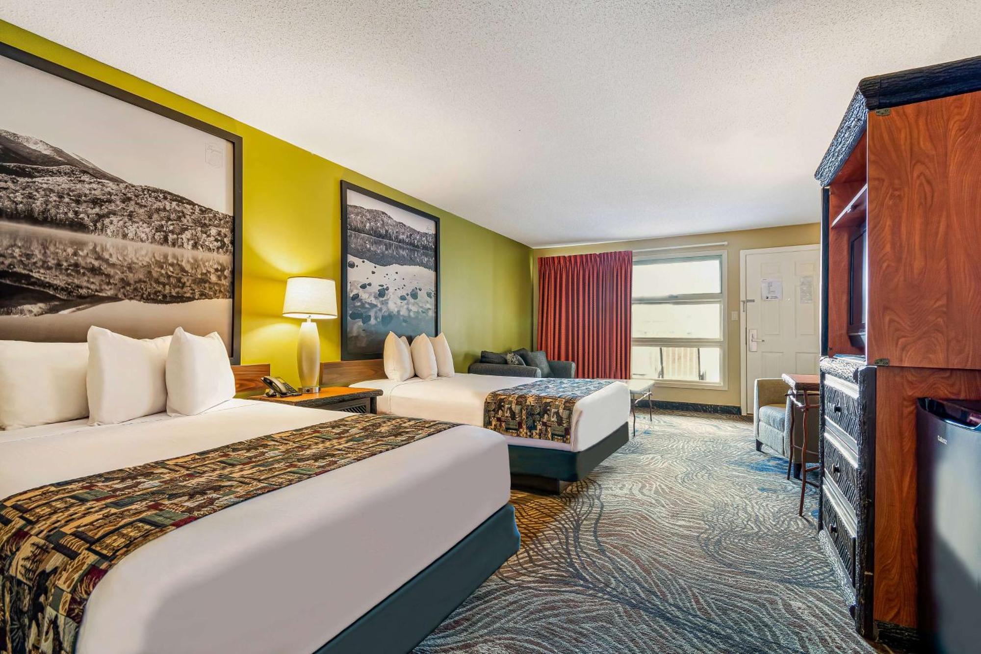ซูเปอร์ 8 บาย วินด์แฮม เลคจอร์จ/ดาวน์ทาวน์ Hotel ภายนอก รูปภาพ